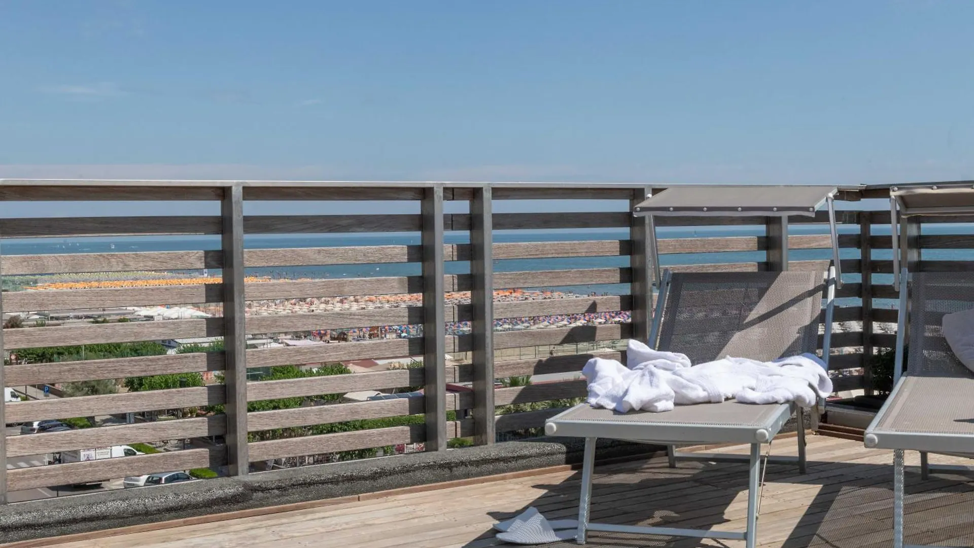 Kiss Beachfront Hotel & Restaurant Cervia