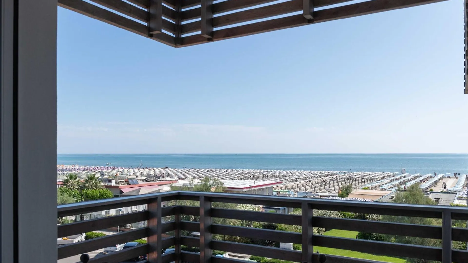 Kiss Beachfront Hotel & Restaurant Cervia
